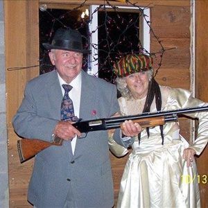 Meet your Posher, Carrie